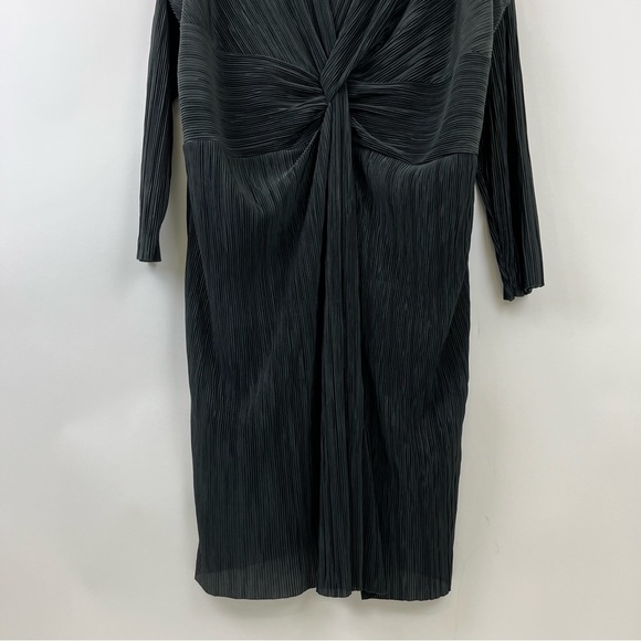 ELOQUII Twisted Knot Front Plisse Dress Size 22 - Picture 5 of 13